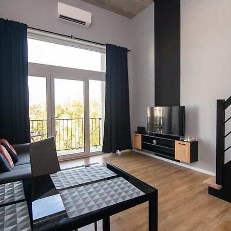Studia Przy Lotnisku Od Wroclawapartament-Pl Exteriör bild