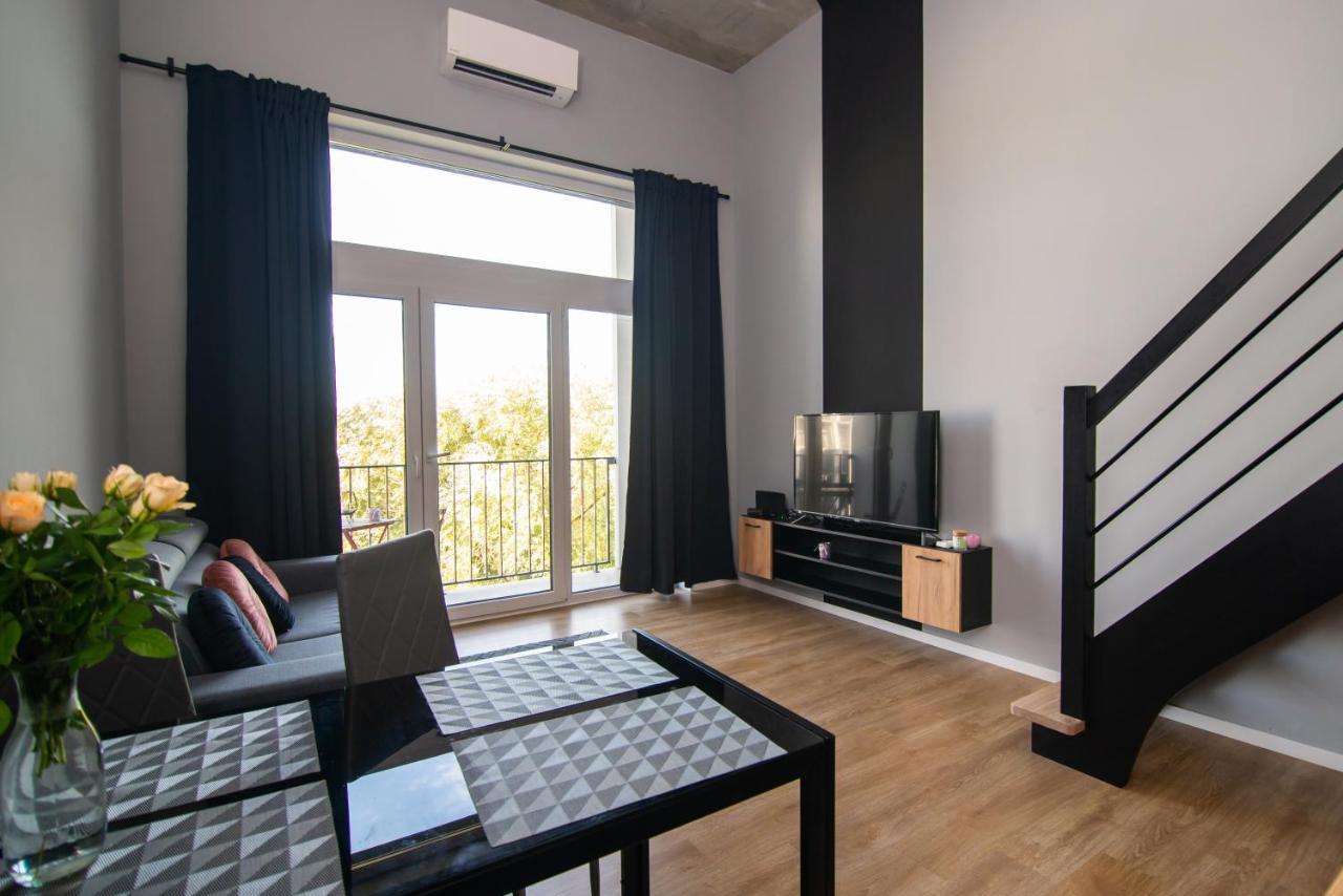 Studia Przy Lotnisku Od Wroclawapartament-Pl Exteriör bild